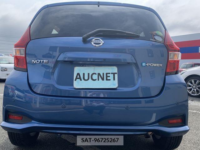 Nissan NOTE 2017-07 305371-12