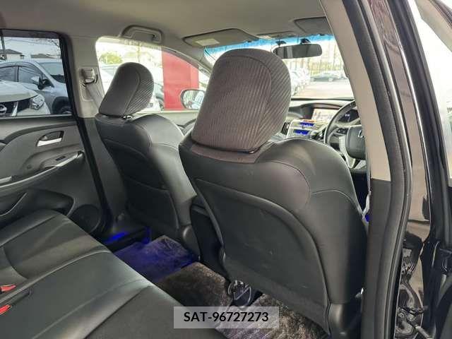 Honda ODYSSEY 2011-12 234027-8