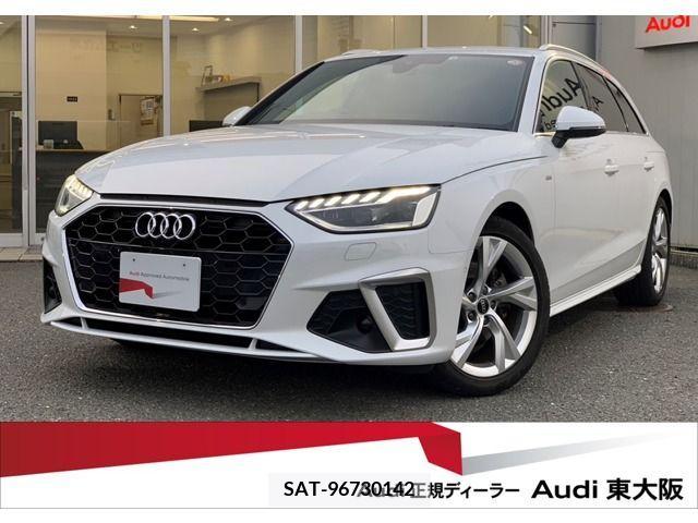 Audi A4 2022-09 379866-0