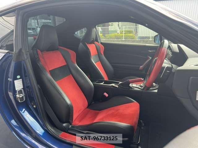 Toyota 86 2012-08 380763-8