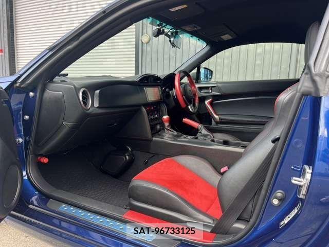 Toyota 86 2012-08 380763-6