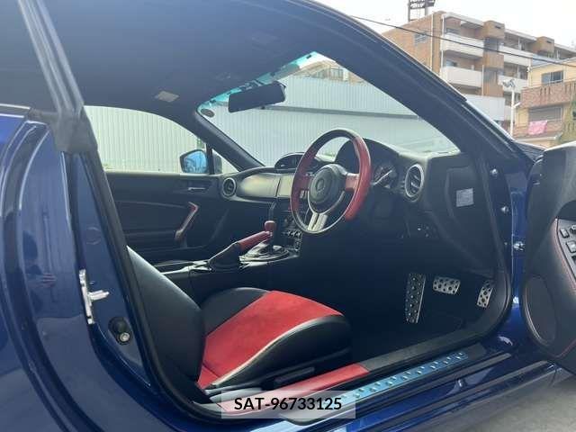 Toyota 86 2012-08 380763-7