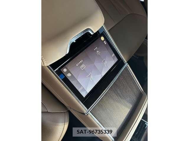 ROVER RANGE ROVER 2023-06 205889-15