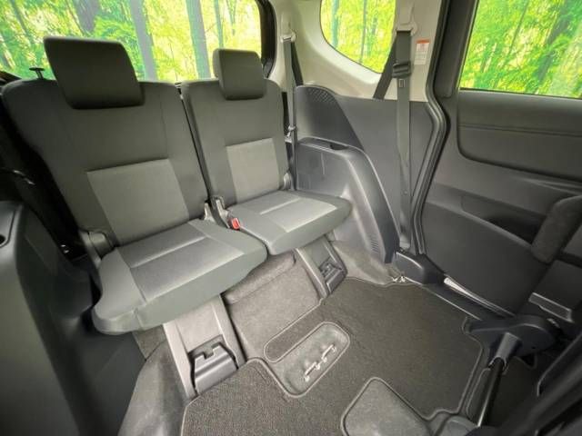 Toyota SIENTA 2018-12 28744-9