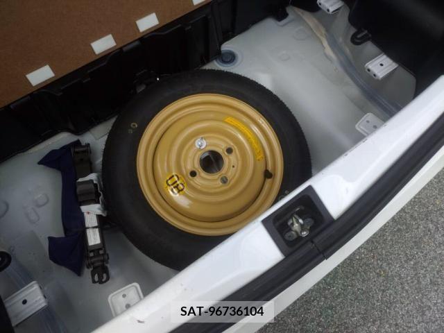 Suzuki ALTO 2018-04 333789-29