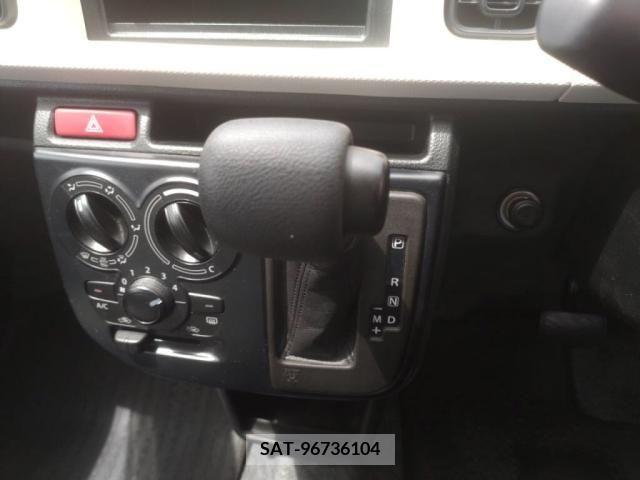 Suzuki ALTO 2018-04 333789-15