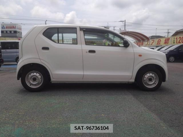 Suzuki ALTO 2018-04 333789-9