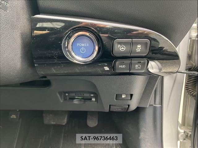 Toyota PRIUS 2017-09 342538-22