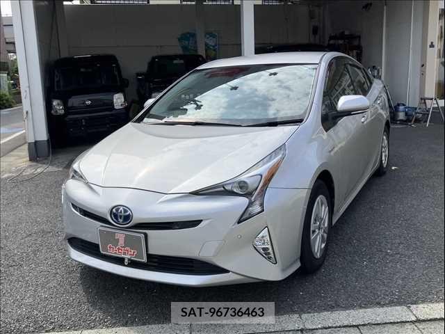 Toyota PRIUS 2017-09 342538-0
