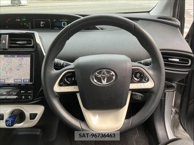 Toyota PRIUS 2017-09 342538-21