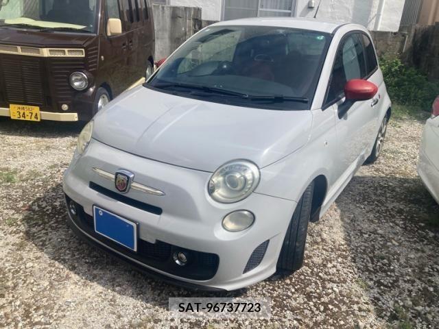 Abarth 500 2011-01 388930-1