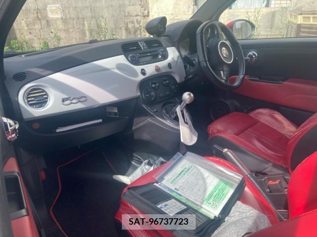 Abarth 500 2011-01 388930-16