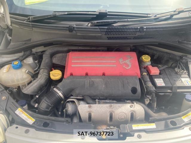 Abarth 500 2011-01 388930-15