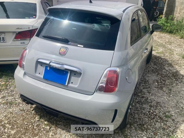 Abarth 500 2011-01 388930-4