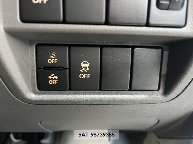 Suzuki EVERY 2023-03 268856-4