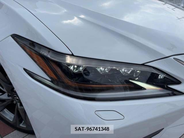 Lexus ES 2019-01 237056-13
