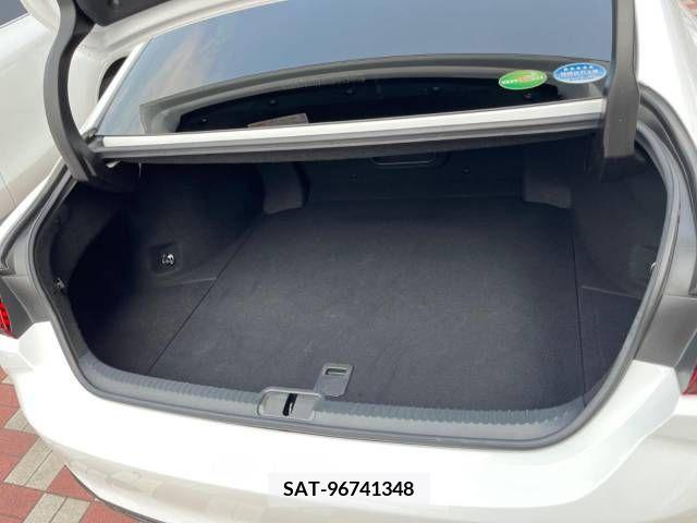 Lexus ES 2019-01 237056-11
