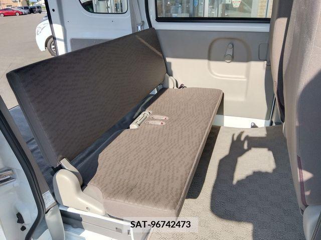 Suzuki EVERY 2023-04 297482-7