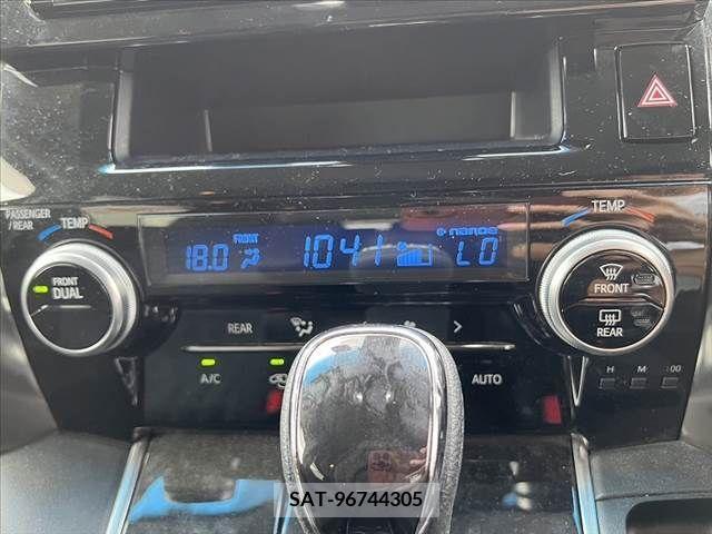 Toyota ALPHARD 2018-03 381953-22
