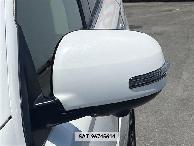 Mitsubishi OUTLANDER PHEV 2015-12 380775-26