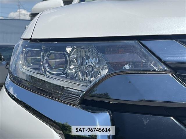 Mitsubishi OUTLANDER PHEV 2015-12 380775-23