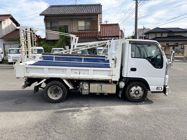 Isuzu ELF TRUCK 2019-11 14321-8
