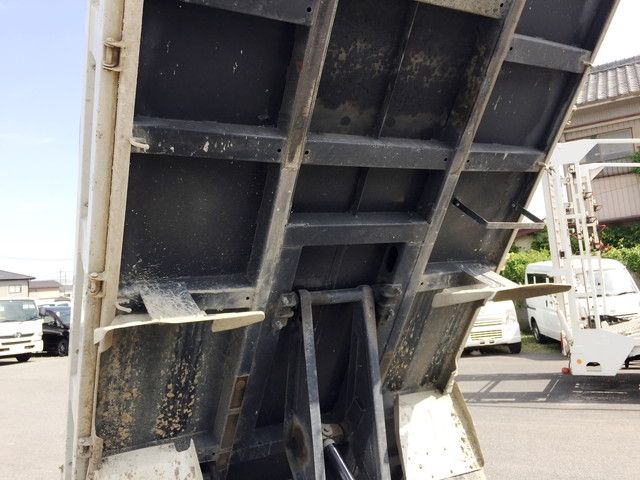Isuzu ELF TRUCK 2019-11 14321-22