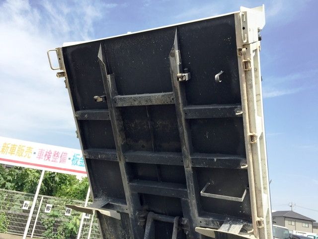 Isuzu ELF TRUCK 2019-11 14321-24