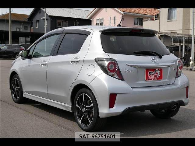 Toyota VITZ 2015-07 288553-17