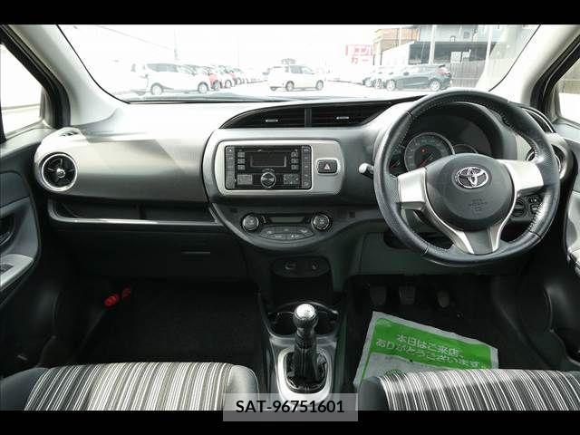 Toyota VITZ 2015-07 288553-2