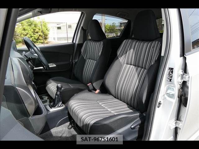 Toyota VITZ 2015-07 288553-9