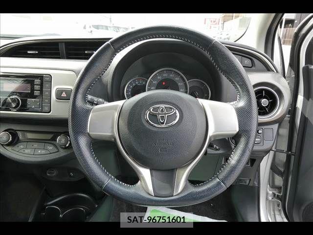 Toyota VITZ 2015-07 288553-3
