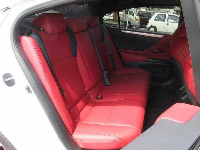 Lexus ES 2019-11 5946-14