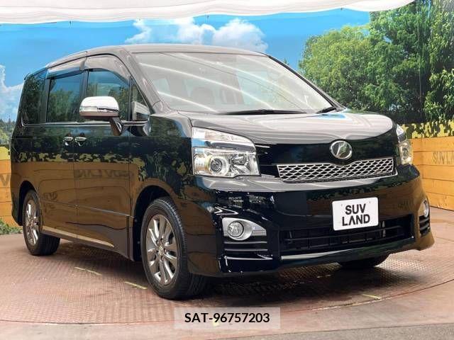 Toyota VOXY 2013-11 329396-17