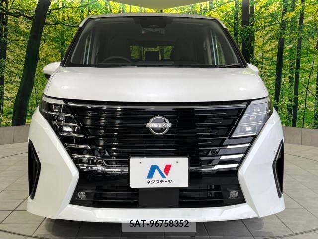 Nissan SERENA 2023-11 345396-15