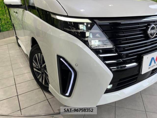Nissan SERENA 2023-11 345396-13