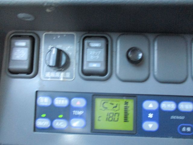 Hino S'ELEGA 2007-03 8658-4