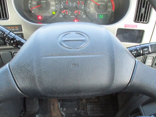 Hino S'ELEGA 2007-03 8658-6