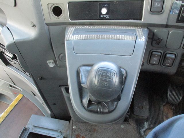 Hino S'ELEGA 2007-03 8658-8