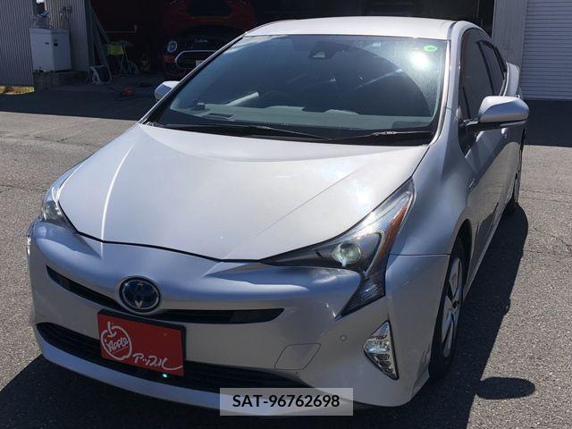 Toyota PRIUS 2016-02 282611-4