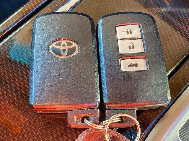 Toyota CAMRY HYBRID 2014-04 14369-16