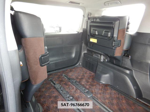 Toyota ALPHARD 2015-01 372264-18
