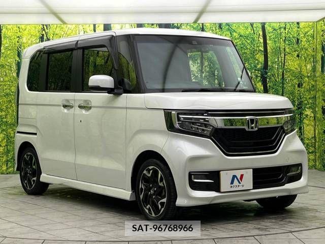 Honda N BOX CUSTOM 2019-01 215058-16