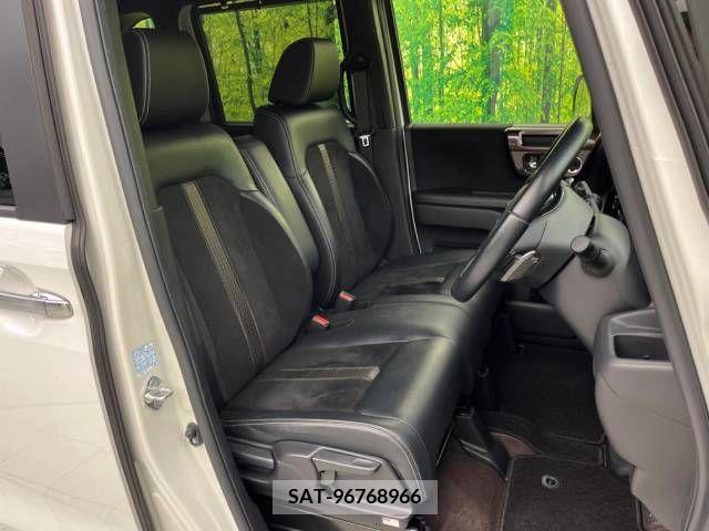 Honda N BOX CUSTOM 2019-01 215058-8