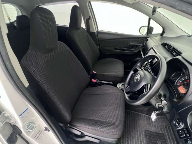Toyota VITZ 2017-10 181517-5