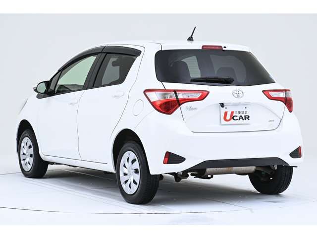 Toyota VITZ 2017-10 181517-18
