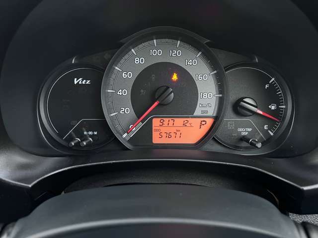Toyota VITZ 2017-10 181517-9