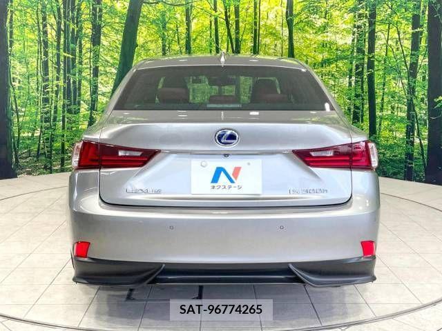 Lexus IS 2013-08 354288-15