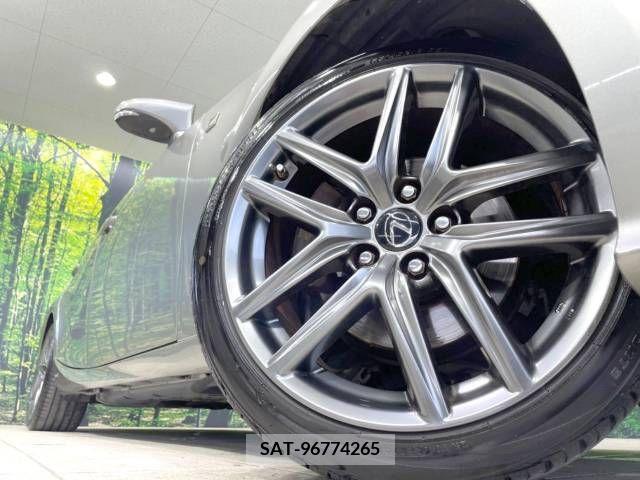 Lexus IS 2013-08 354288-13