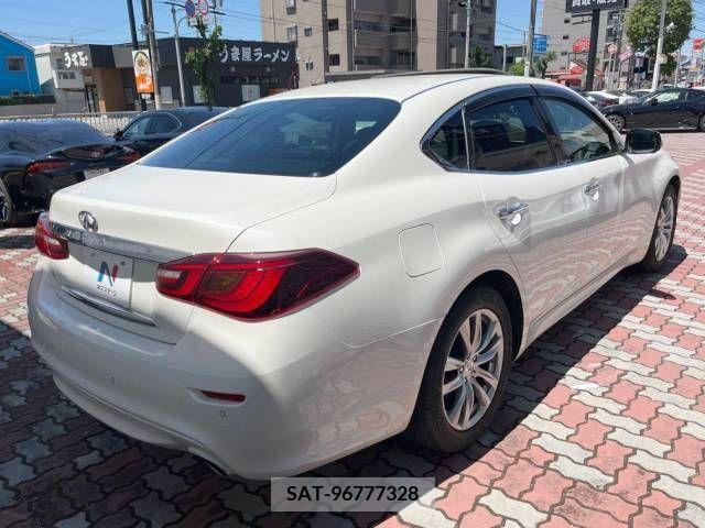 Nissan FUGA 2017-01 324780-17